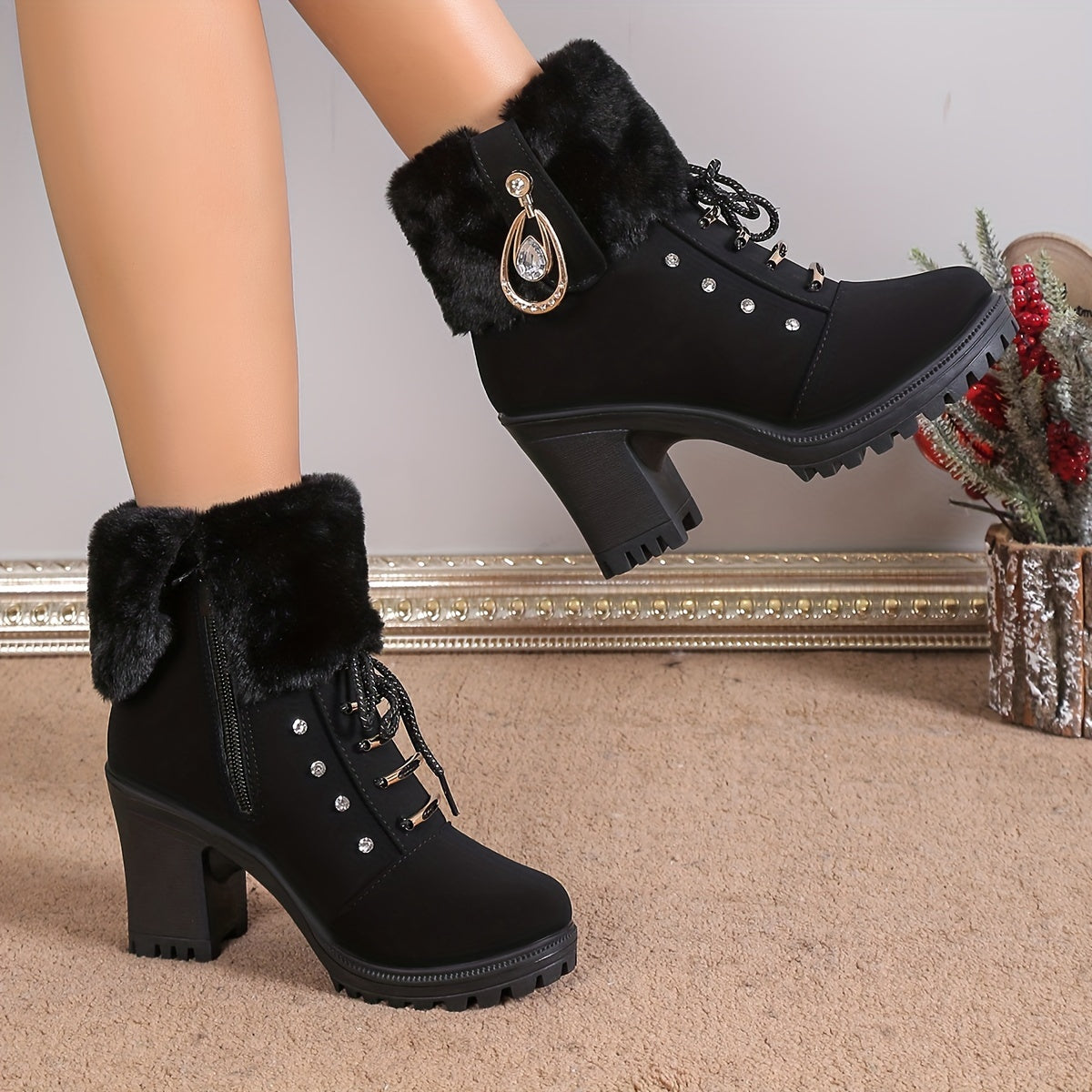 Lace-Up Winter Boots with Fluffy Fur Trim