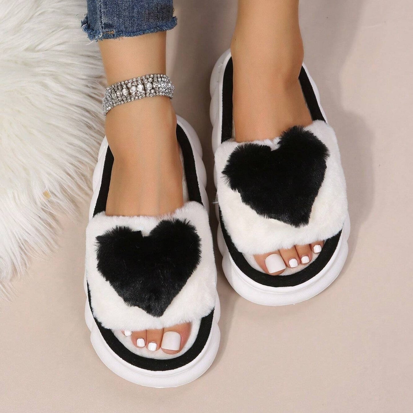 Women's Slippers Heart Shaped Slippers Women's Home Slippers