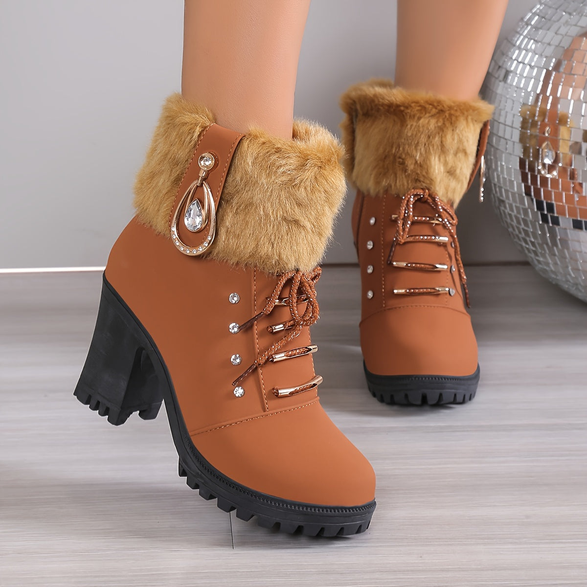 Lace-Up Winter Boots with Fluffy Fur Trim